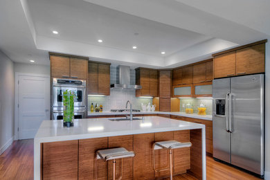 Mid-sized minimalist kitchen photo in San Francisco