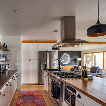 Waterfront Airbnb in Kingston