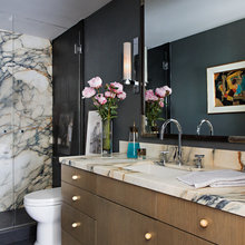 1612 Bathrooms