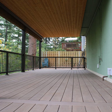 Custom Cedar/Composite Decks
