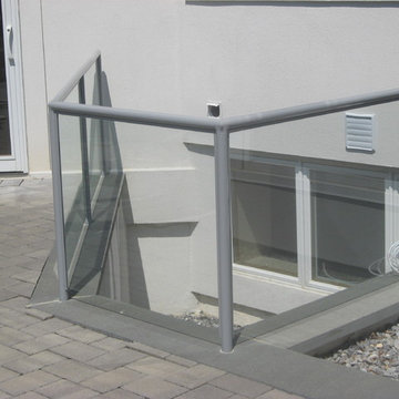 Glass rails
