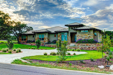 Inspiration for a contemporary exterior home remodel in Austin
