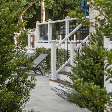 Elegant Pool & Entertaining Deck