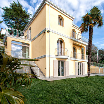 Villa Costiera