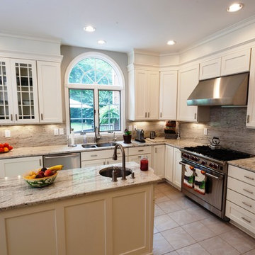 Bright Kitchen