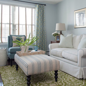 COASTAL LIVING ROOM