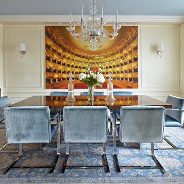 CLASSIC SIX PARK AVENUE APARTMENT