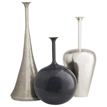 Gyles Vases