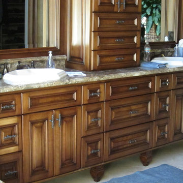 California - Tustin - Master Bathroom