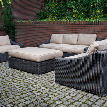 Toja Patio Furniture - Tuscan Couch Set - Red Brick Wall