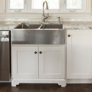 Sydenham Cozy Country Kitchen