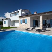 front yard pool