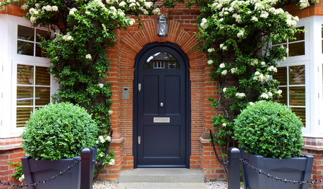 Make an Entrance: Top Tips for Painting Your Front Door