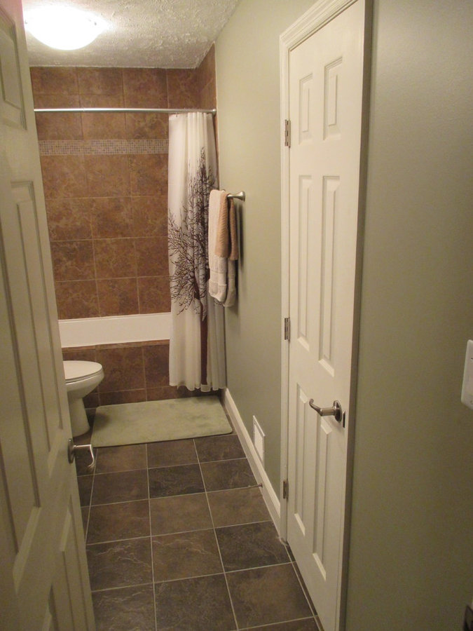 Hallway Bathroom - Design by Etzel, LLC