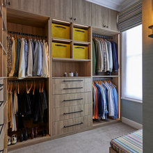 DRESSING ROOM
