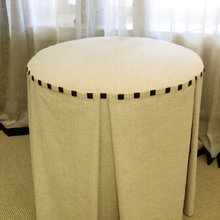 round tablecloth
