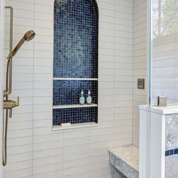 Luxurious ensuite bath with steam shower