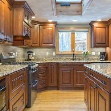 Kitchen Packed with Accessories
