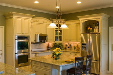 Inspiration for a kitchen remodel in Los Angeles