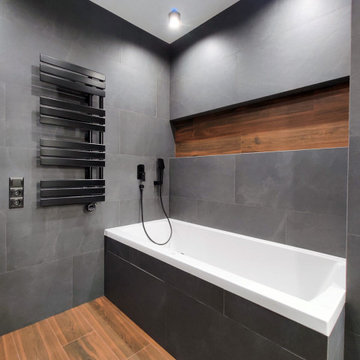 Дизайнерский ремонт ванной комнаты в темных тонах