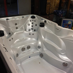 Showroom Pictures - Aboveground Swimming Pools