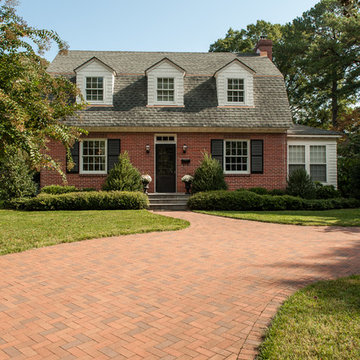 Colonial Driveway