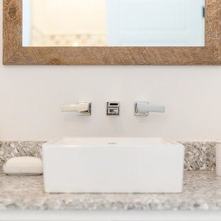 Maritime Badezimmer mit Terrazzo-Waschbecken/Waschtisch Ideen, Design