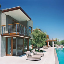 upper level patio