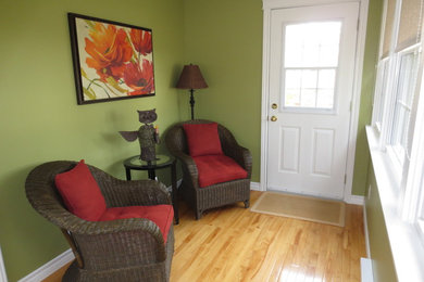 Elegant sunroom photo in Other