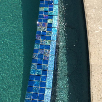 Florida Residence Waterline, Step markers, and Spa