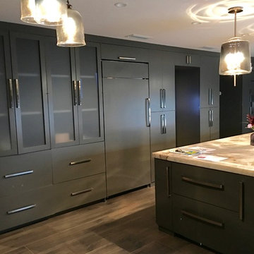 Mid-Century Modern Kitchen for Cooks