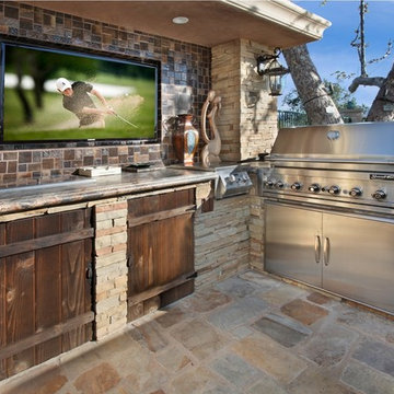 Traditional Patio
