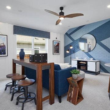 Austin, Texas | Sun Chase – Landmark Paramount Game Room