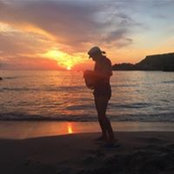 Michelle Dewar's photo