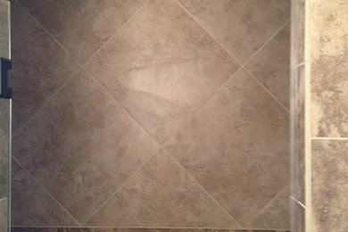 Example of a minimalist home design design in Houston