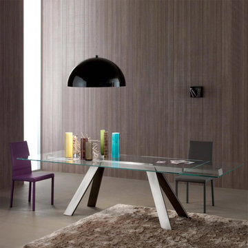 Traverse extending glass top dining table by Compar