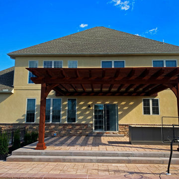 Poolside Patio & Living Area