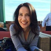 Delilah Sinek's photo