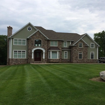 Colonial Home in Marlborough,CT used Integrity Windows to bring the home to Life