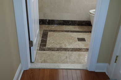 Inspiration for a craftsman bathroom remodel in Newark