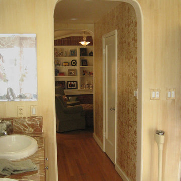 Old Hollywood Glamour Sitting Room & Bath