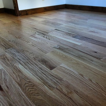 Classic 5" Red Oak with Red Brick Fireplace