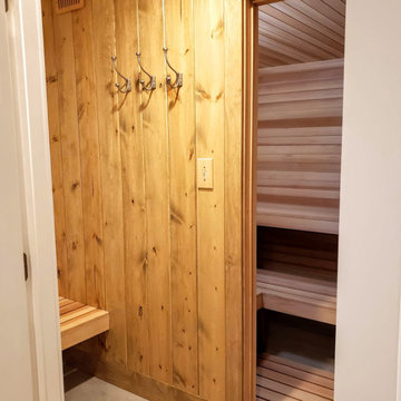 Pro Hockey Player Hideaway