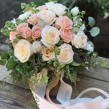 Slow Flowers July 2019 Inspiration: Garden Roses
