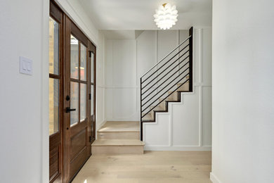 Entryway photo in Austin