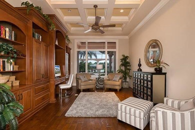 Large transitional home design photo in Miami