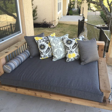 Foley Swing Bed Chaise