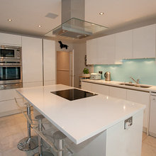 Kitchen- high gloss white