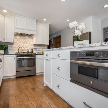 Transitional Kitchen in Menomonee Falls