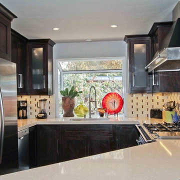 Silicon Valley Bungalow Kitchen